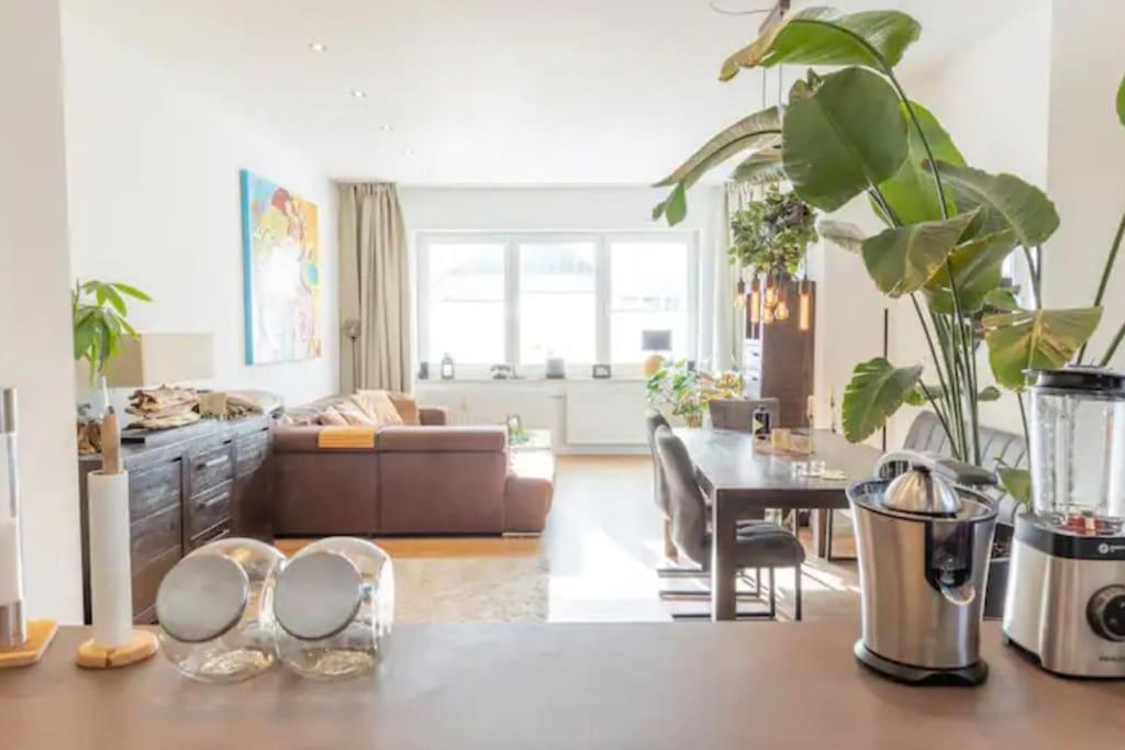 Design Apartment Im Zentrum Von Nienburg! Нинбург Экстерьер фото